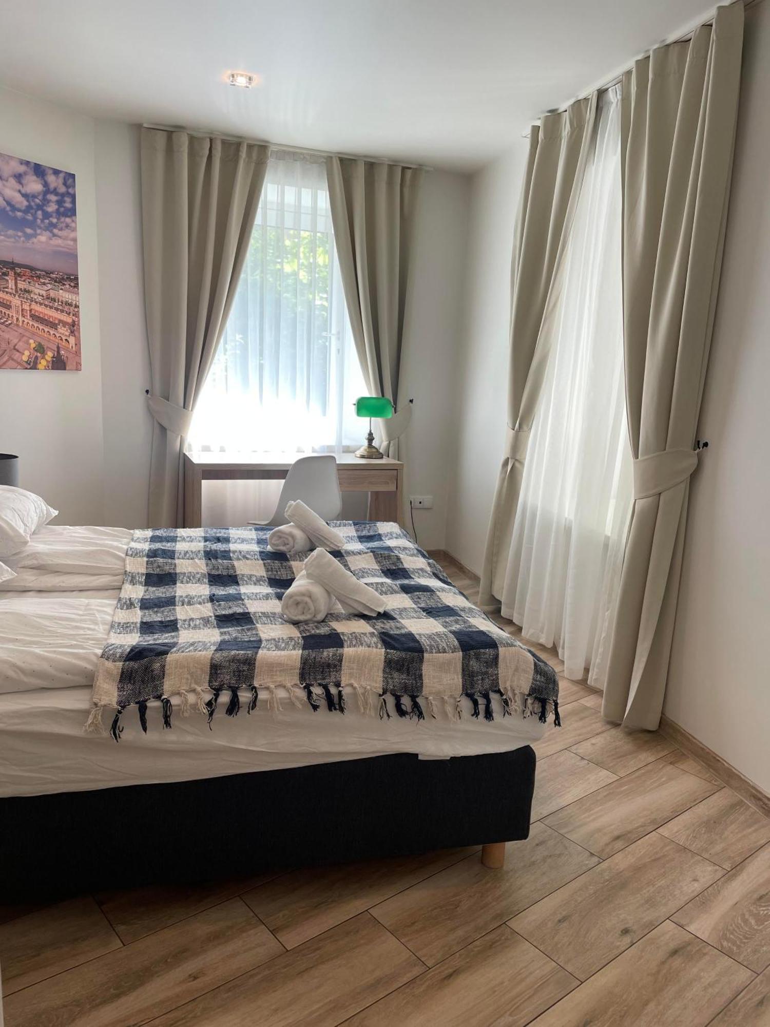 Apartment In The Krakow Old Town Bosacka 7 ภายนอก รูปภาพ